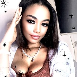 Shaniiice: , , 