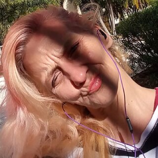 Beccaf: , , 