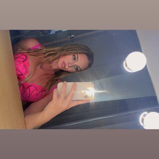 valentinaa: , , 