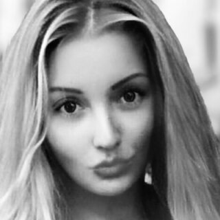 Blondi: , , 